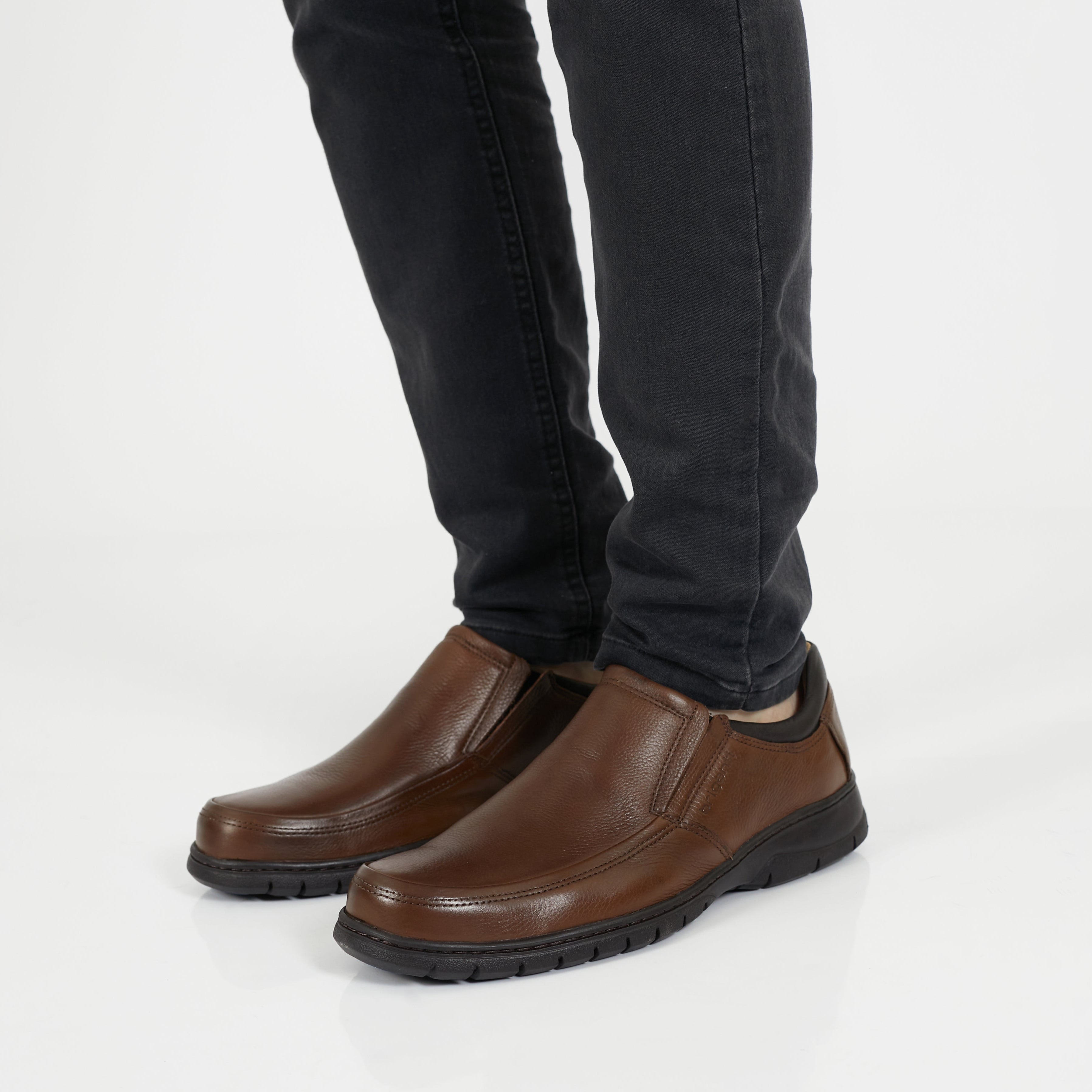 ZAPATO CEDRIC CHOCOLATE