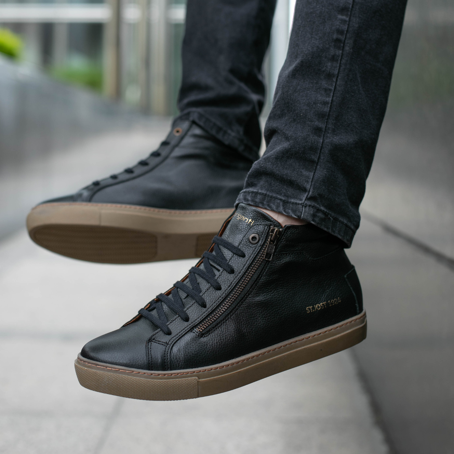 ZAPATILLA RAIDEN NEGRA