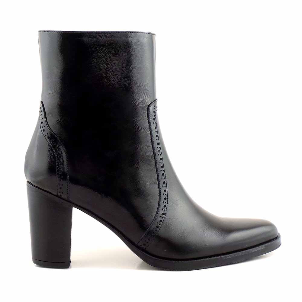 BOTINETA AKRON NEGRA