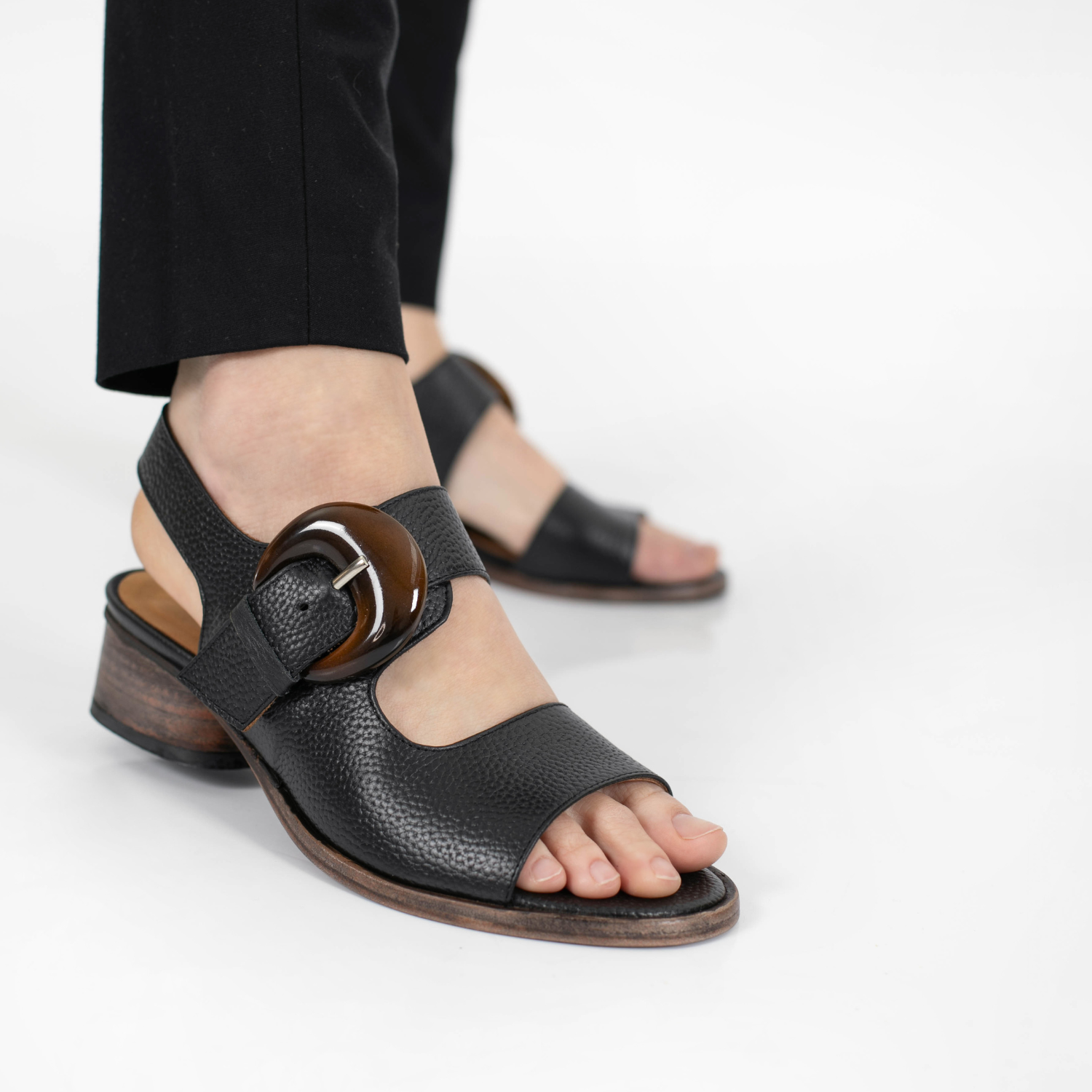 SANDALIA CALISTA NEGRA