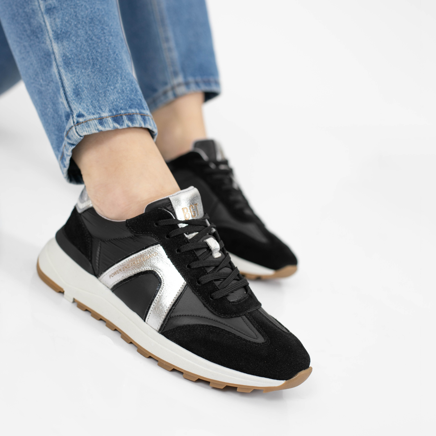 ZAPATILLA FEDERICA NEGRA