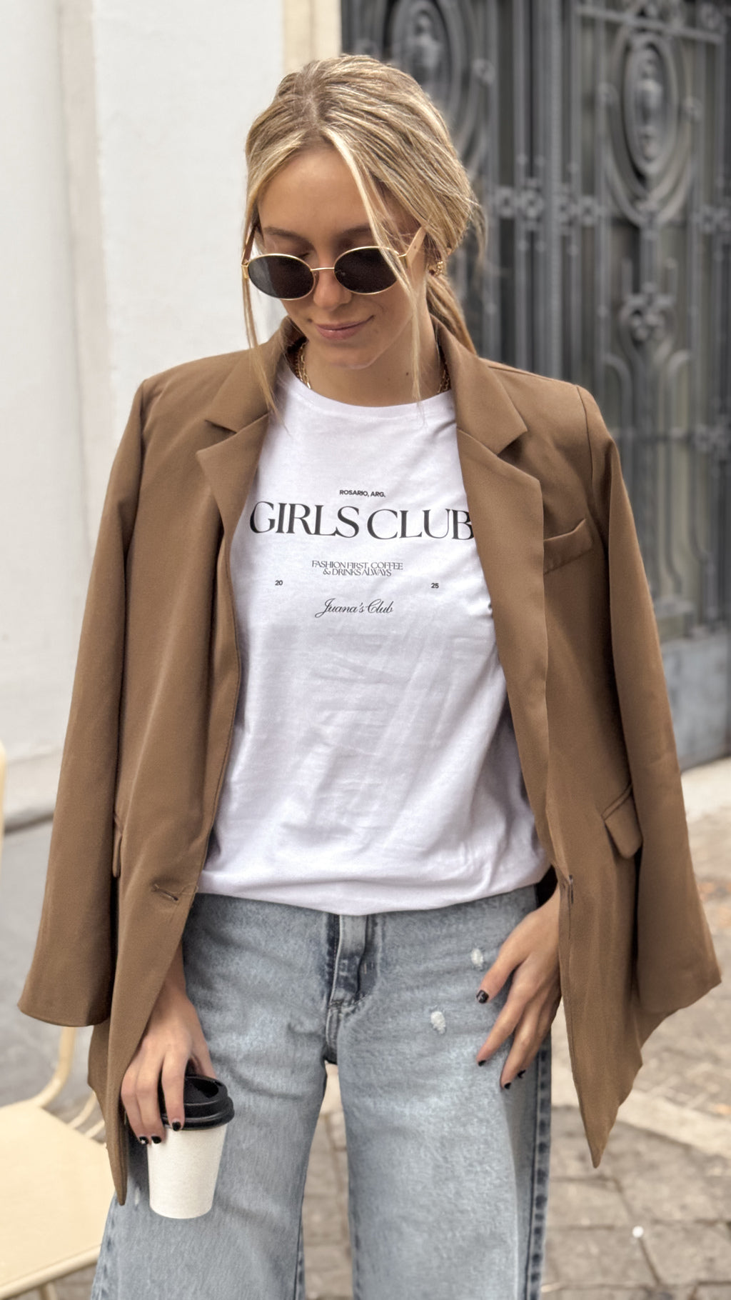 Remera ROSARIO NEGRO (corte basico)