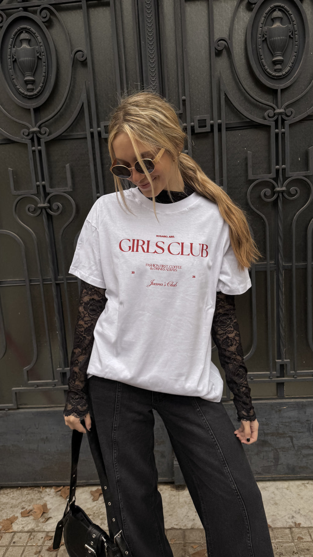 Remera ROSARIO ROJA (corte over)