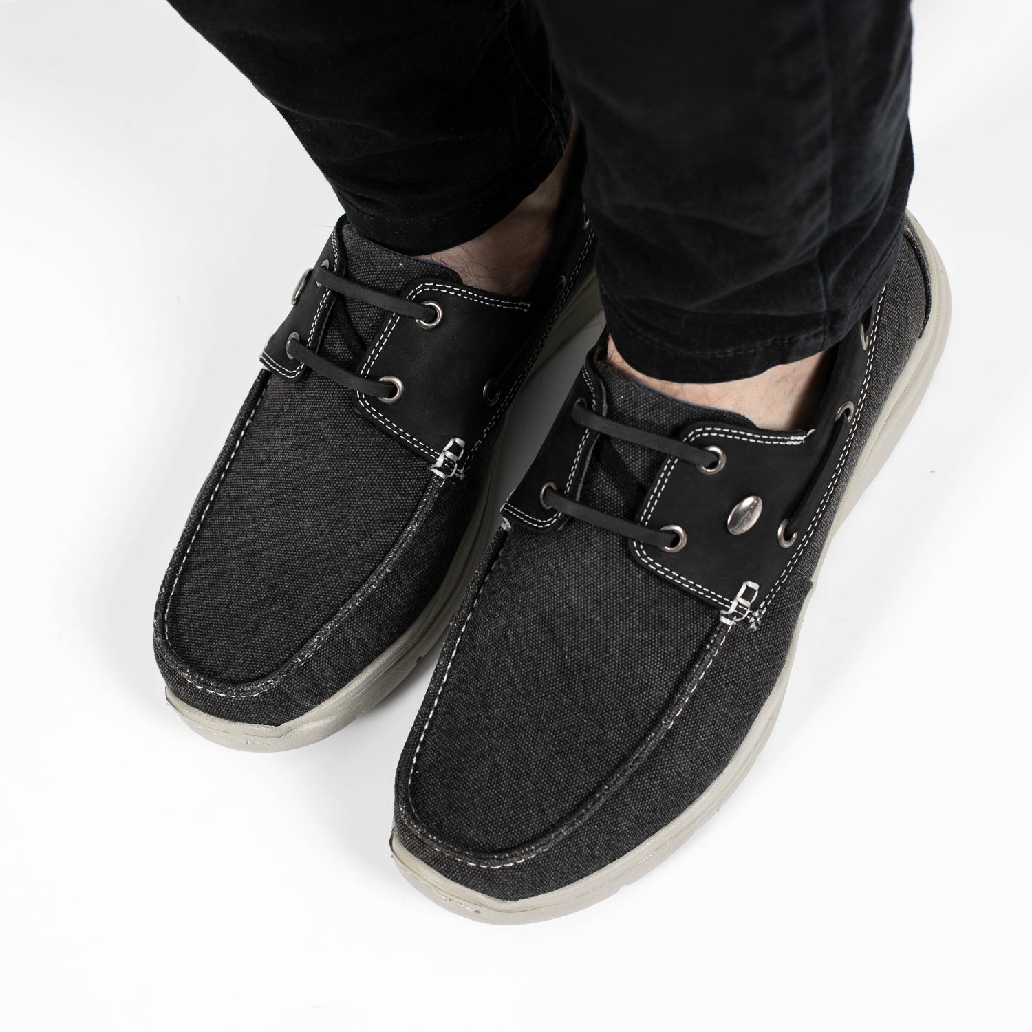 NAUTICO TAMESIS NEGRO