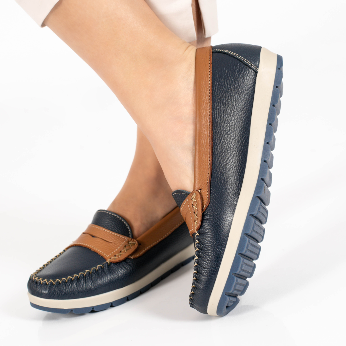 MOCASIN PAMPA AZUL SUELA