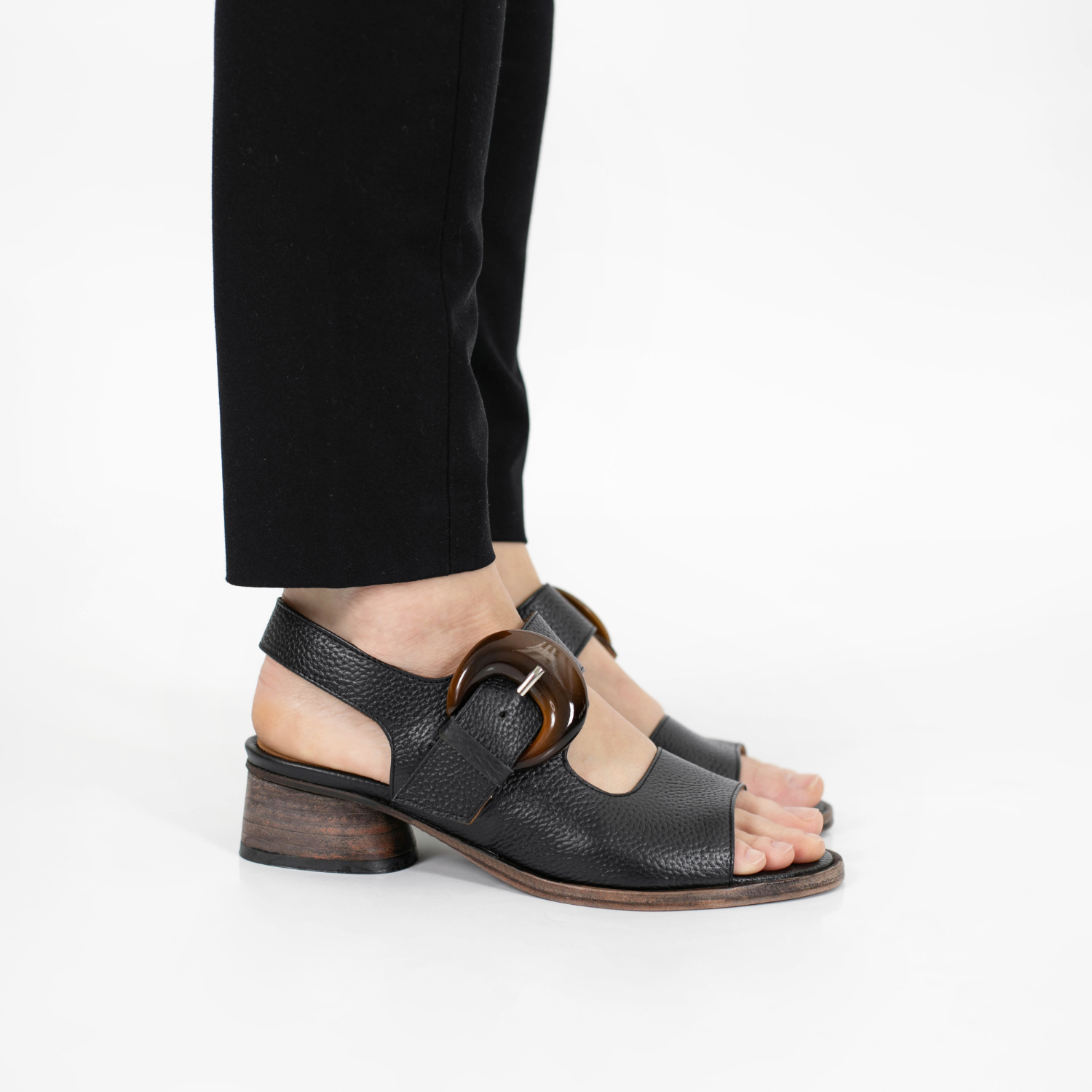 SANDALIA CALISTA NEGRA