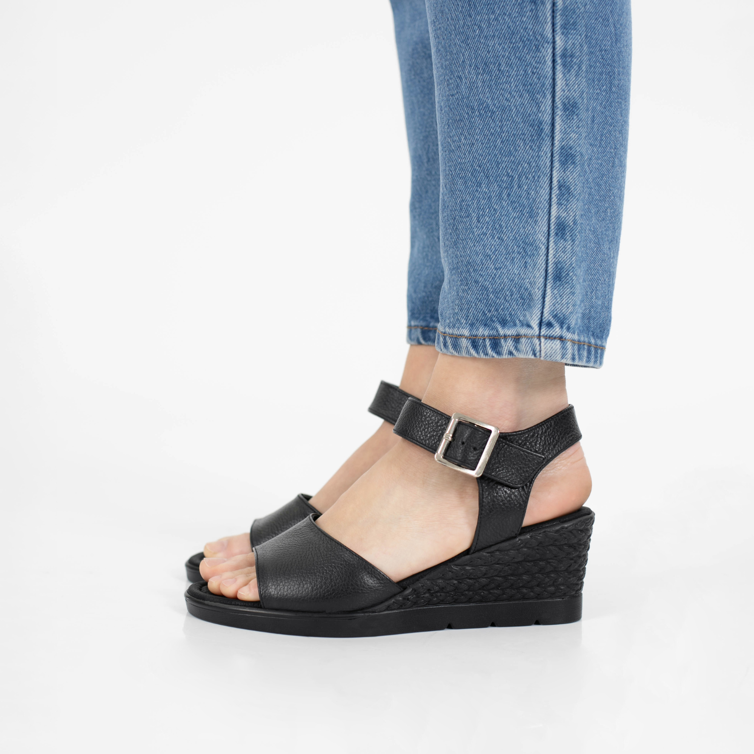 SANDALIA RUMOI NEGRA