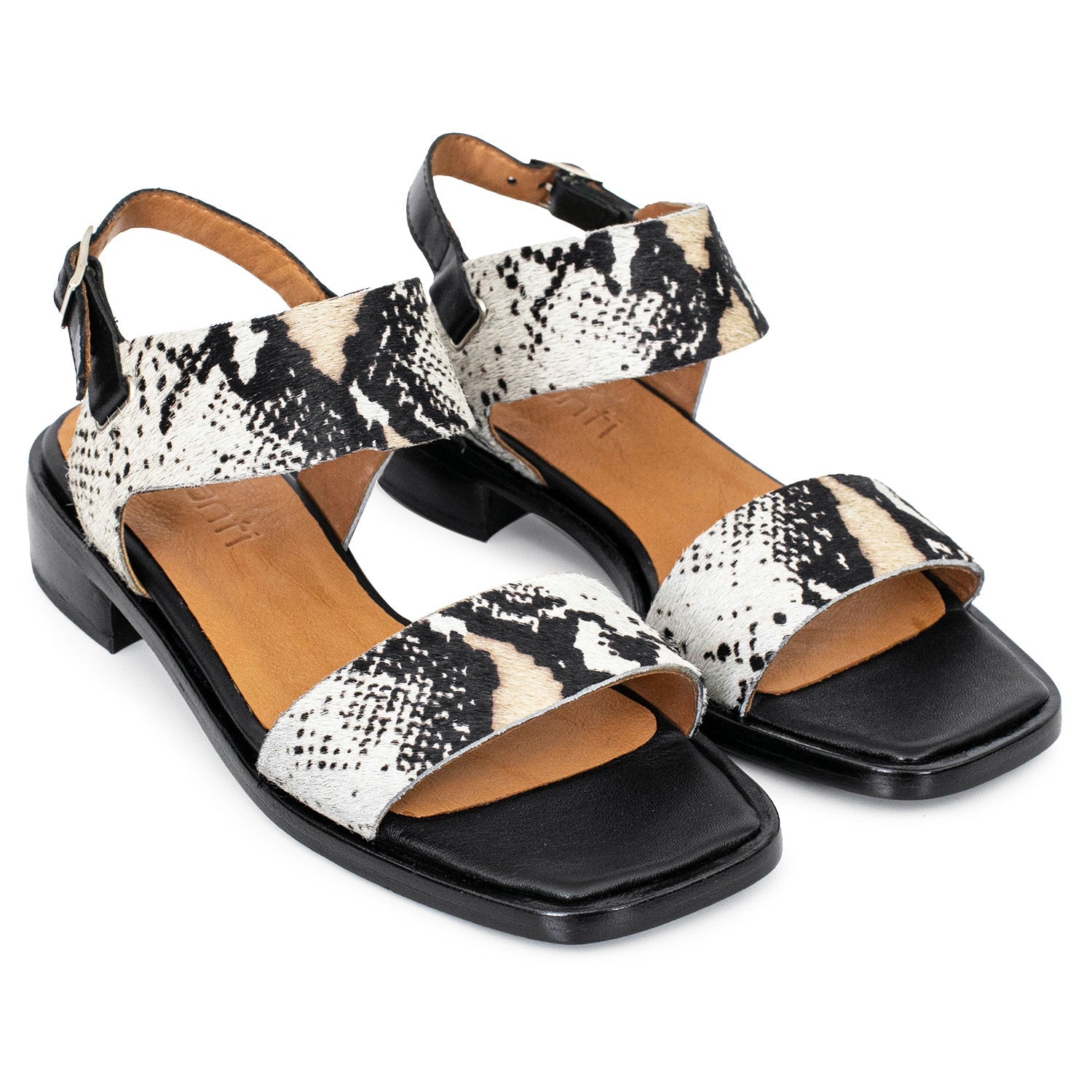 SANDALIA MORIOKA NEGRA