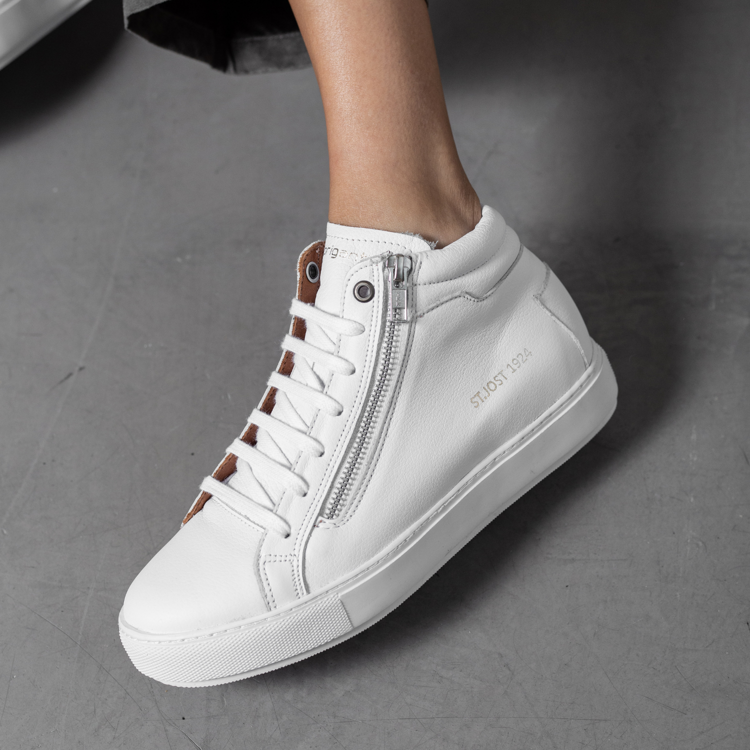 ZAPATILLA MOLAND BLANCA